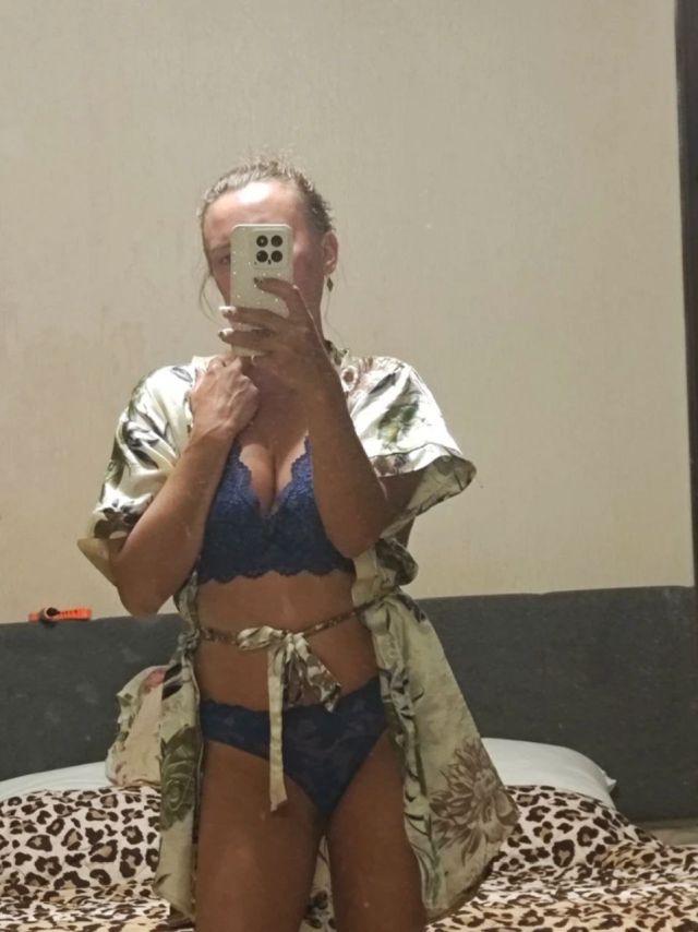 Индивидуалка Алисия ЖД Вокзал Фотография 