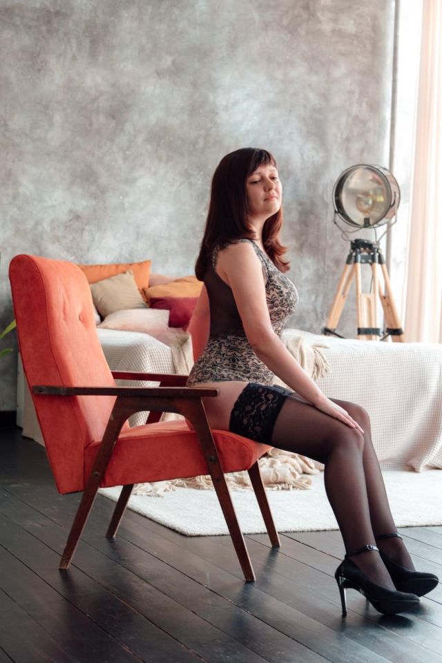 Индивидуалка Алиса Академический